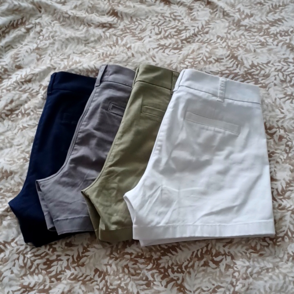 J Crew 4 inch chino shorts